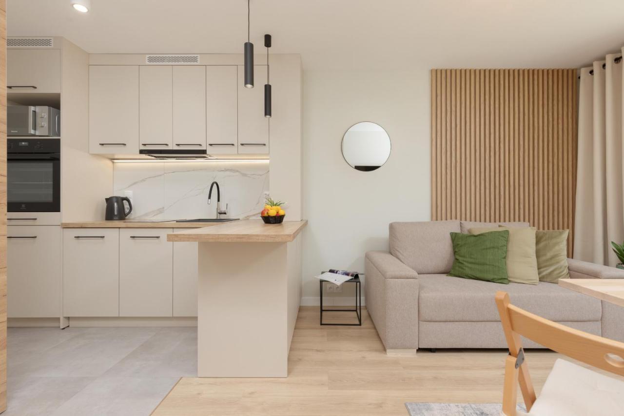 Aleja Jana Pawla II Studio Warsaw By Noclegi Renters Exterior photo